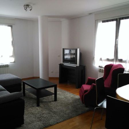 Vivienda Briviesca La Vega Apartment ภายนอก รูปภาพ
